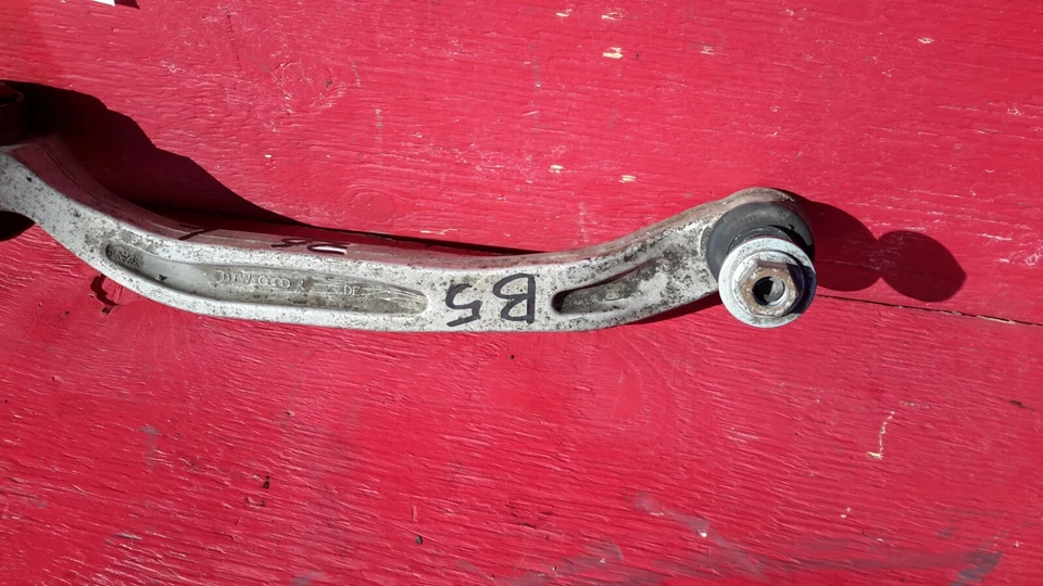 Brazo de control inferior delantero izquierdo lado del conductor Audi A8 Quattro 2004-2010 OEM Foto 3 de 4