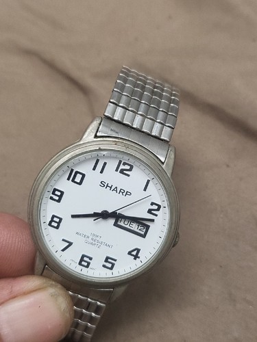 Vintage Sharp Pc33 Mens White Faced Watch New Battery Works Great - Picture 2 of 10