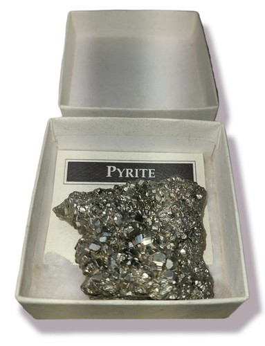 2 x 1-5/8" PYRITE Cube Crystals Cluster - 85 grams. - Picture 4 of 4