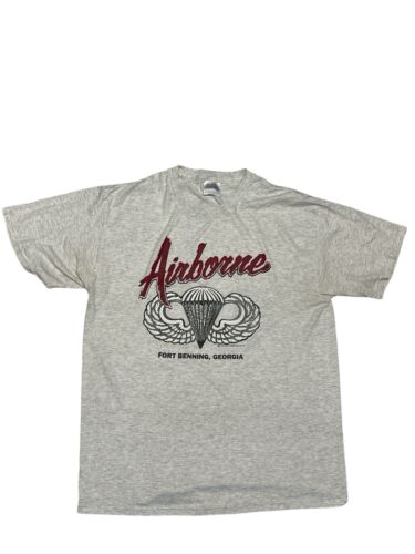 Vintage 90's Airborne Fort Benning Georgia Graphic Military Army T-Shirt Size M - Picture 2 of 8
