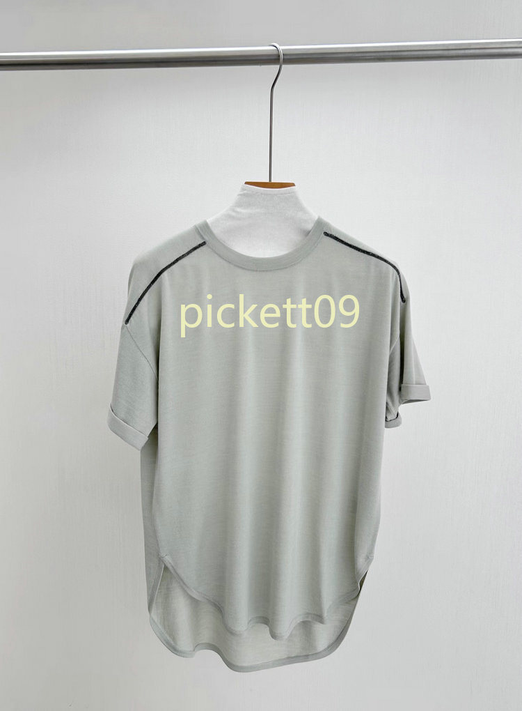 Foto 10 di 15