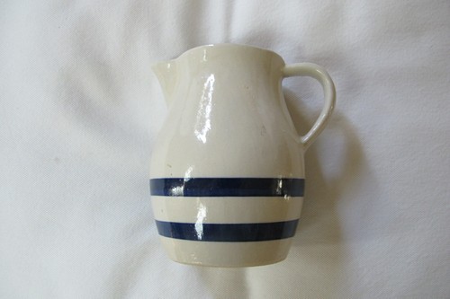 Roseville Pottery Vintage Robinson Ransbottom Ivory with Blue Bands 1Pt. Pitcher - Picture 5 of 5