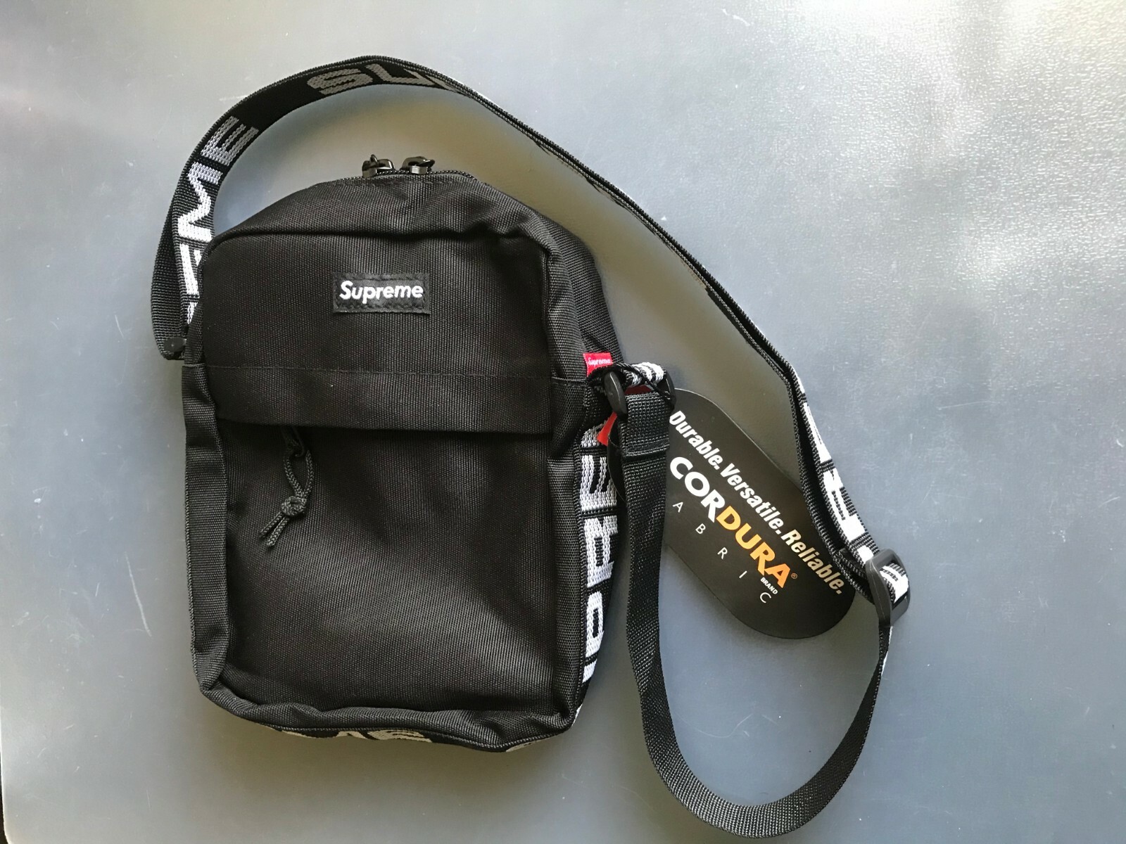 supreme ss18 shoulder bag black