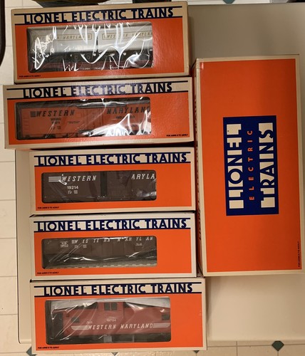 ✅6-18501 LIONEL WESTERN MARYLAND NW-2 SWITCHER DIESEL ENGINE, 5 FREIGHT CARS SET - Picture 3 of 7