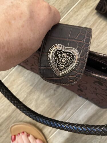 Boc Brown Beautiful Heart Accented Purse & Wallet Set - Picture 6 of 23