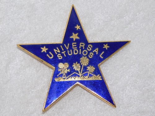Vintage Universal Studios Star Walk Fame Uniform Brass Blue Enamel Badge Pin 3" - Picture 2 of 5