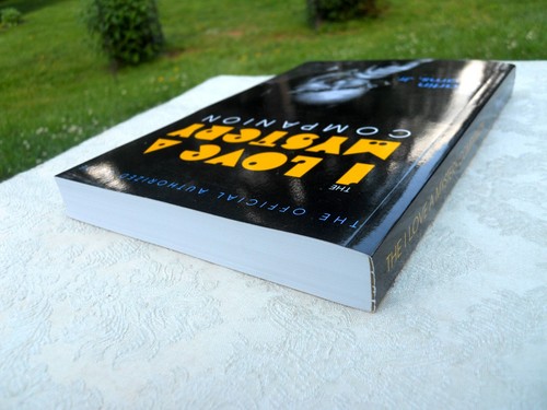 THE I LOVE A MYSTERY COMPANION - Grams - AUTOGRAPHED -  A BEAUTIFUL COPY !!! - Picture 6 of 12