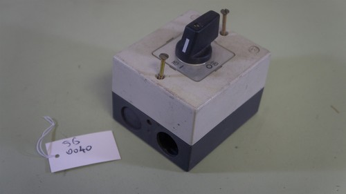 Klockner Moeller T1-2/i-NA Selector Switch - 10A - On/Off - Picture 3 of 6