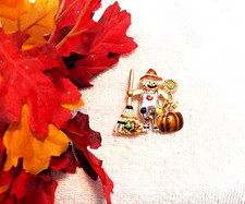 CLASSIC PIN BROOCH HALLOWEEN WHIMSICAL SCARECROW BROOM PUMPKIN SUNFLOWER HA24