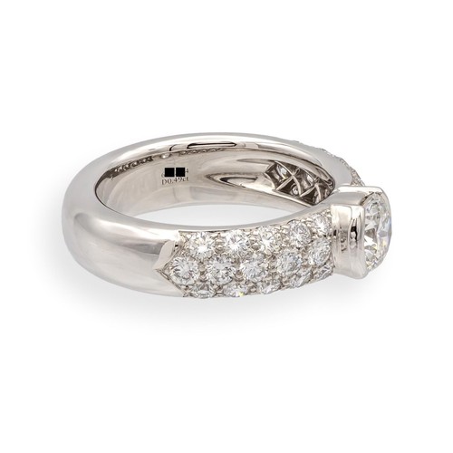 Tiffany & Co. Etoile Platinum 1.26 Cts Total Round Pave Diamond Engagement Ring - Picture 6 of 15