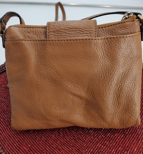 Michael Kors Fulton Tan Pebbled Leather Crossbody Bag Built-in Wallet (C29)** - Picture 5 of 16