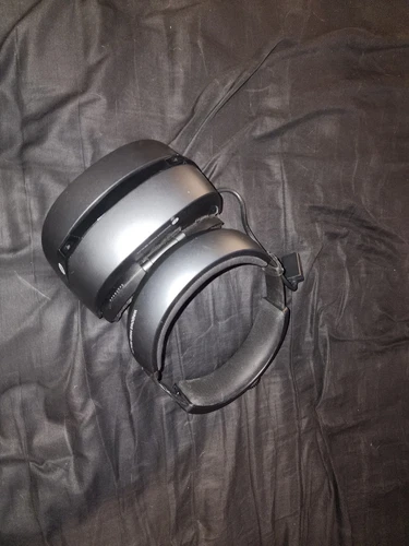 HP - Mixed Reality Headset Cable Included.  NO CONTROLLERS