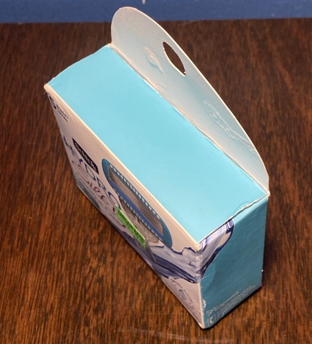 Schick Hydro Silk 5 Sensitive Care 4 Pack Of Cartridges (5 Razor Blades) NEW NOS - Picture 6 of 8