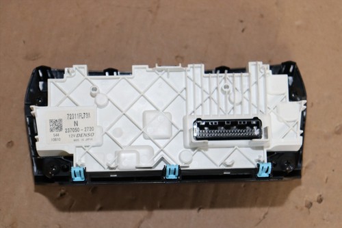 17-19 Subaru Impreza AUTO AC Heater Climate Temperature Control Unit 72311FL73A - Picture 6 of 8