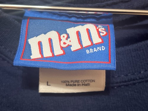 M&M’s Blue Christmas T-Shirt Men’s Large Blue Santa Guitar Holiday Candy Tee - Picture 3 of 4