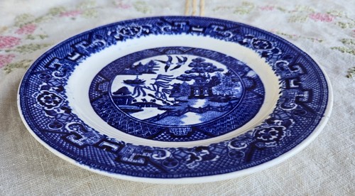Vintage Homer Laughlin Blue Willow 7.25" Dessert / Pie Plate Made In USA 1947 - Picture 2 of 5