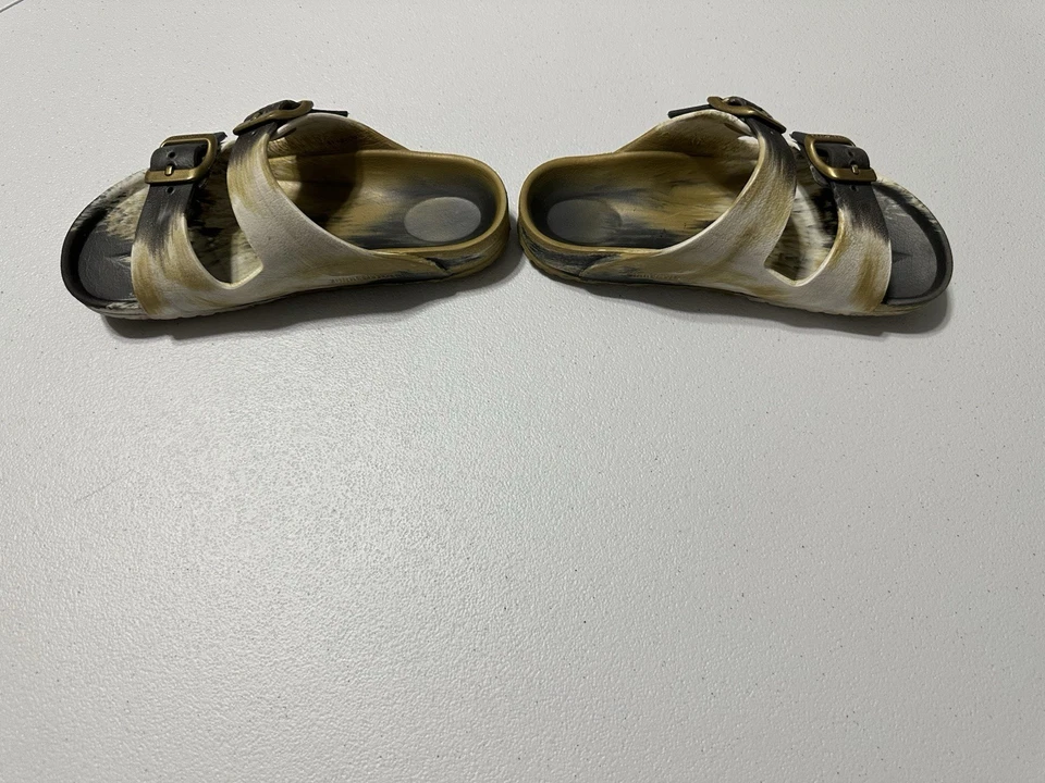 Сандалии на ножках Kids' Essentials Arizona для маленьких детей размер 12 золотистые/черные/белые - Изображение 3 из 4