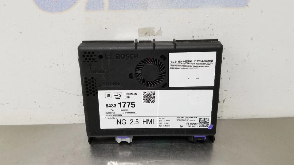 MÓDULO DE CONTROL DE INTERFAZ HOMBRE MÁQUINA CHEVY SILVERADO 1500 18 84331775 Foto 2 de 4