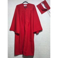 GraduationMall Red Graduation Gown and Cap Set Matte Size 51 5'6"-5'8" Unisex