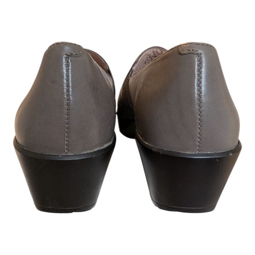 DANSKO Jessica Women's Gray Leather Slip-On Clogs Comfort Shoes Floral Trim 8.5 - Picture 6 of 8