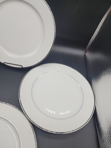 Set Of 4 Harmony House “Silver Melody” 10.25” Dinner Plates #3647 Japan 1963 - Picture 3 of 5
