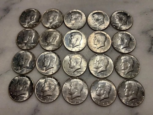 20 Kennedy 1968 D Half Dollars 40% Silver Very Good Condition # 21
