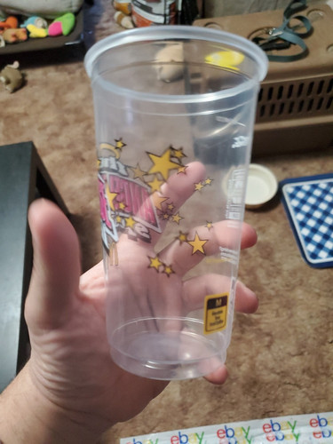 Taza McDonald's especial Angel Reese mediana WNBA - Imagen 2 de 5