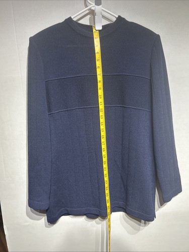St. John Basics Langarm Pullover dunkelblau Gr. L P2P 22" - Bild 9 von 14
