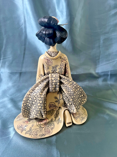 Statua geisha giapponese vintage statuina plastica/resina dama scultura alta 22 cm - Foto 8 di 9