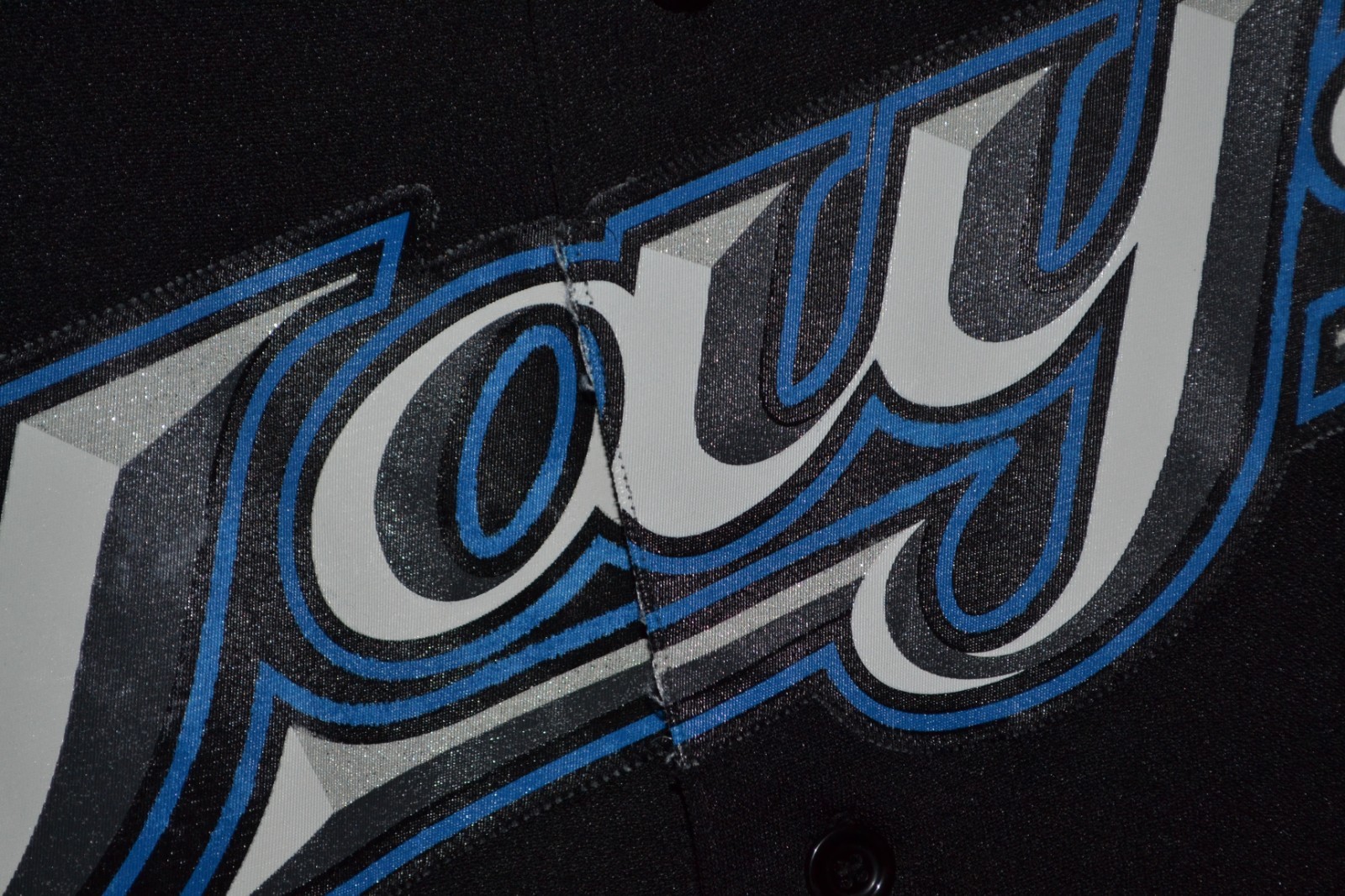 Picture 4 of 12