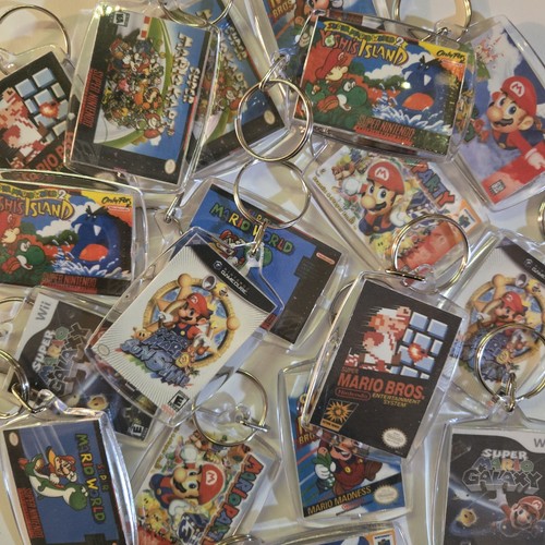 Super Mario Sunshine (Nintendo GameCube, 2002) Novelty Keychain  - Bild 2 von 2