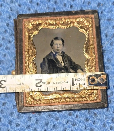 1800s Tintype Photo Boy W/ Case - Picture 5 of 6