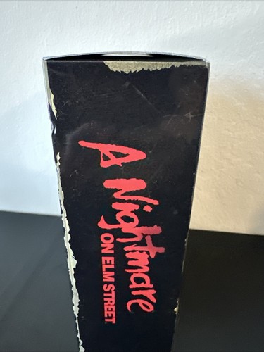 MINT NECA ULTIMATE A NIGHTMARE ON ELM STREET FREDDY KRUEGER  NINTENDO FIGURE - Picture 7 of 10