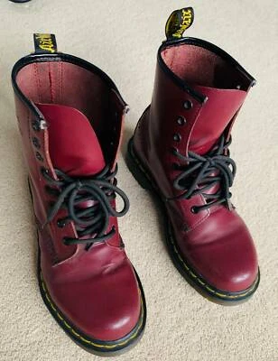 chadstone doc martens