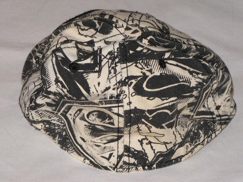 Superman S Logo Junior Hat DC Comic Black White Baseball Cap Fitted Size S/M - Picture 24 of 24