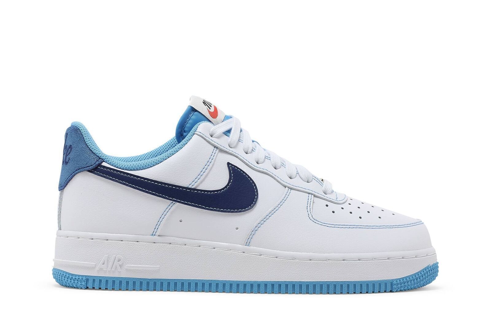 Мужские кроссовки Nike Air Force 1 07 First Use - White University Blue DA8478-100
