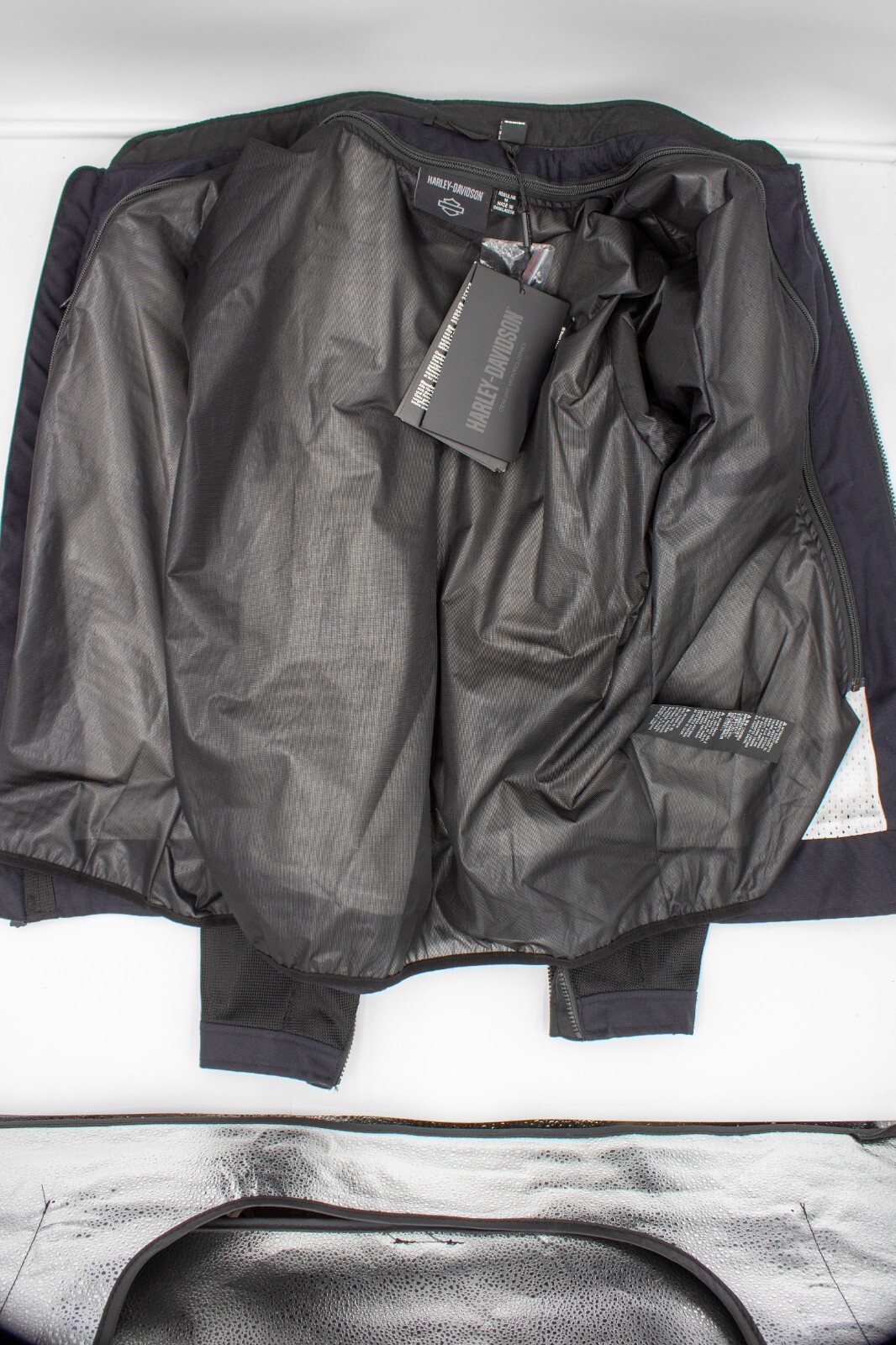 HarleyDavidson Men's Zephyr Mixed Media Jacket w/ Zipout Liner 97153