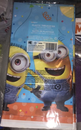 Despicable Me Plastic Tablecover 54 x 84 & Minions Paper Goggles Masks New Party - Picture 4 of 7