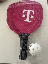 T-Mobile Pickleball Racquet Paddle and Ball Set New Pink Outdoor Sporting Goods