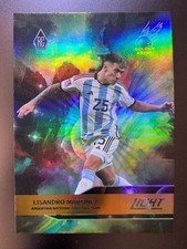 2022 Fansmall Argentina Soccer Light Golden Veins Case Hit SP- Lisandro Martinez