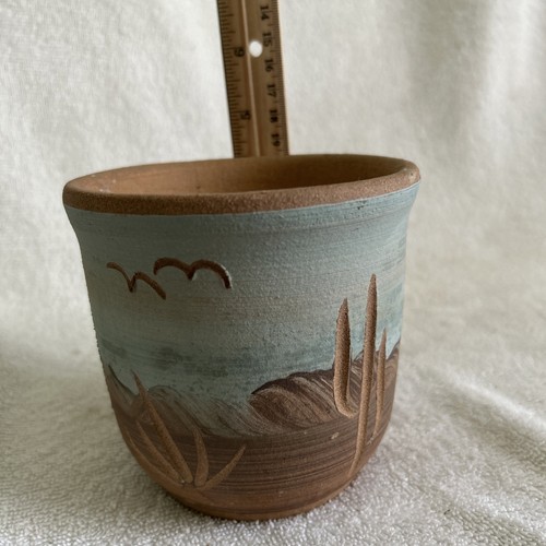 Vintage Gordon Studio Art Pottery Planter Southwest Desert Mountains Cactus 90 - Picture 8 of 9