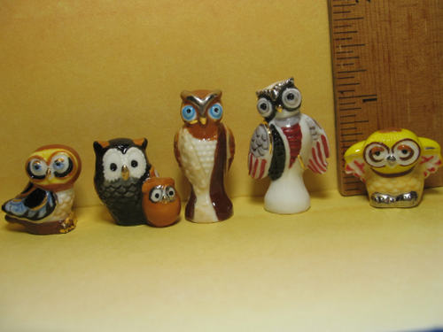 TINY OWLS Owl ceramic figurine Barn Hoot Mini Dollhouse Miniature French Feves