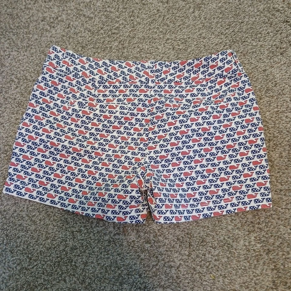 Pantalones Cortos Para Mujer Vineyard Vines Elegantes Estampado de Ballenas EE. UU. Talla 2 Foto 2 de 4