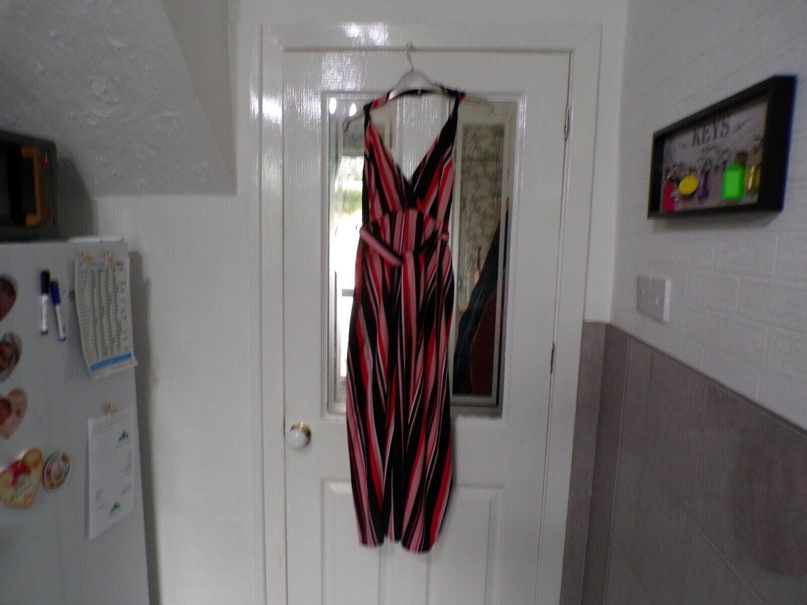 Picture 1 of 4