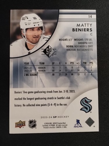 2023-24 SP - Blue #14 Matty Beniers - Picture 6 of 6