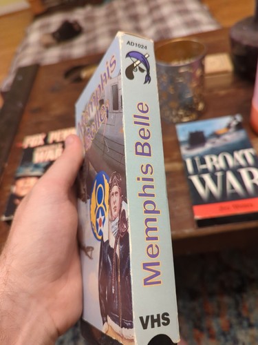 Memphis Belle (Documentary, VHS) War Drama Action, S - Picture 2 of 4