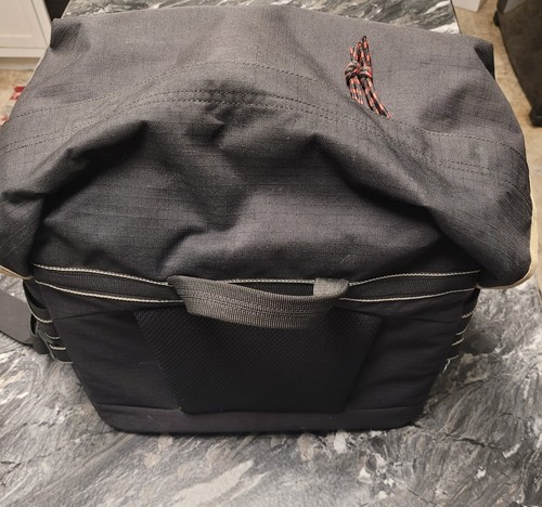 Promaster Professional Cine System Bag Medium Camera or Video Carrying Case VGC - Picture 5 of 7