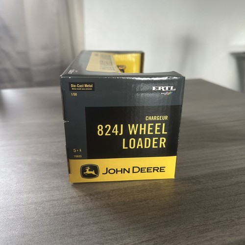Yellow John Deere 824J Wheel Loader Miniature 1/50 Diecast Model by Ertl - Picture 3 of 9
