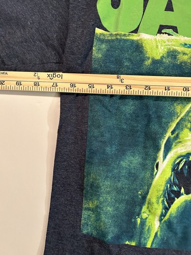 Jaws Movie Tshirt Green Version Size Small - Picture 8 of 8
