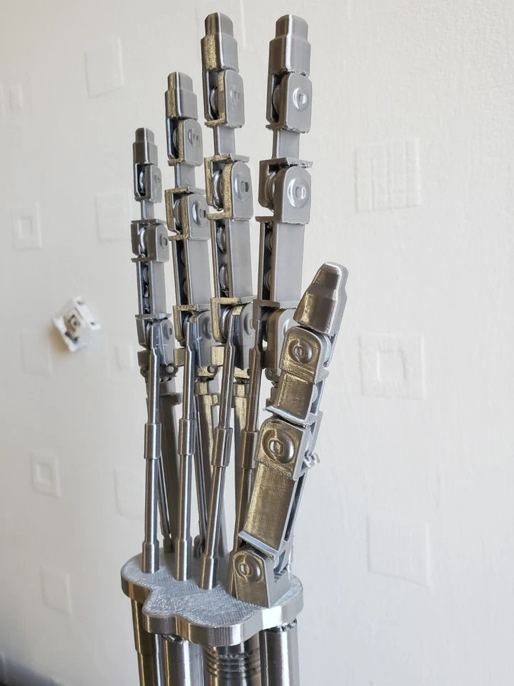 Terminator Arm T-800 3D Printed Movie Prop Replica Model Metallic Finish - Image 3 of 4